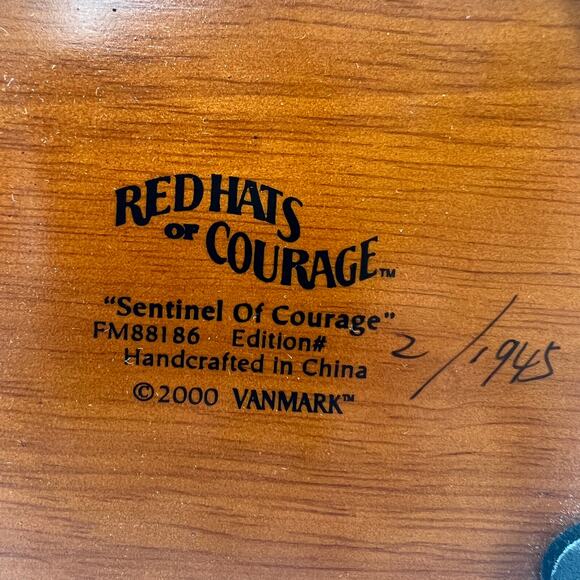 Vintage 2000 Red Hats of Courage Sentinel Of Courage 2/1945 Fireman Resin Figure - Picture 8 of 10